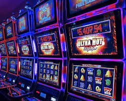 Filipino player browsing x777 link sports betting on mobile